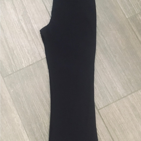 Dex capris - Picture 2 of 2